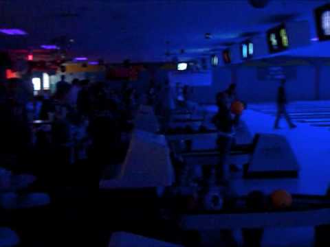 Dan Bowling Photo 15