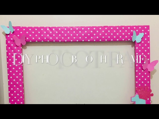 DIY New Year's Eve Photo Booth Picture Frame 