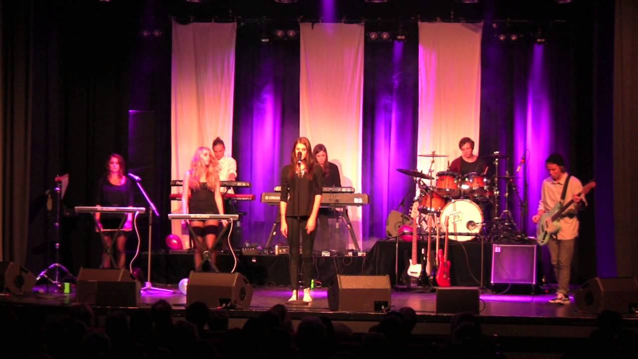 PS Estetkonsert HT2012 - White foxes