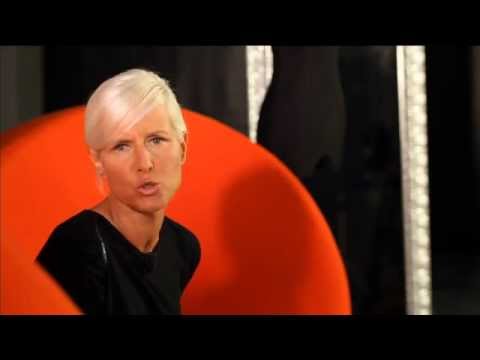 Carla Gozzi & Philippe Matignon: tutorial "Donna Clessidra" | Collant modellanti Lycra Beauty