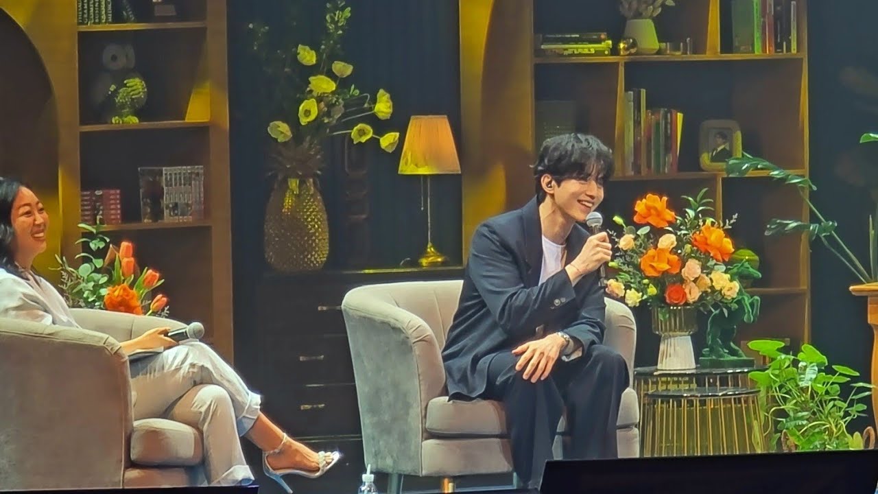 [4K] Lee Dong Wook Shares How He Spends His Birthday & Some Personal Details #leedongwook #이동욱 