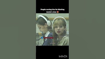 People cursing Lisa for blocking Jennie