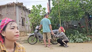 Download Lagu The husband finally found his wife but she did this MP3 Download Lagu The husband finally found his wife but she did this MP3