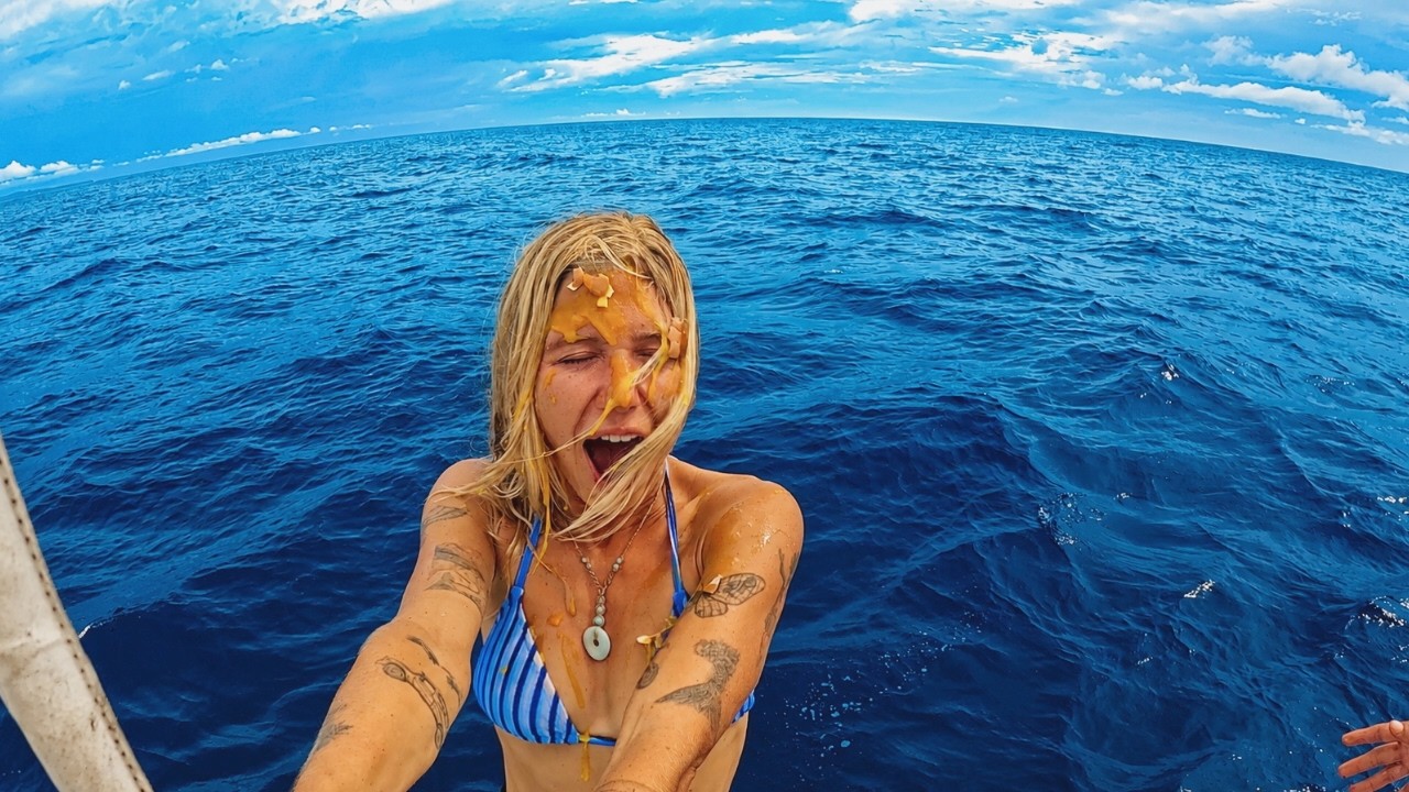 ⁣2 Girls Crossed the Equator...This Happened