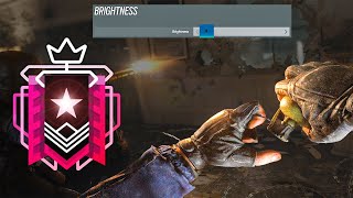 Can A 10x Champion Win With The Brightness Set To 0 | Rainbow Six Siege
