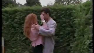 Vignette de la vidéo "T'Pau - Secret Garden"