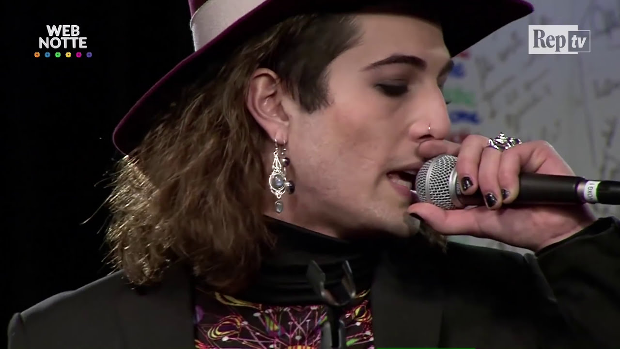 Måneskin live a Webnotte: la cover di Beggin'