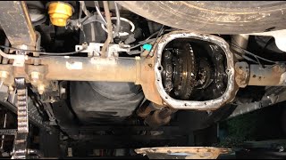 2015 Ford F 150 Rear Differential Fluid Change (Electronically Locking Differential) by The After Work Garage 44,465 views 4 years ago 9 minutes, 47 seconds