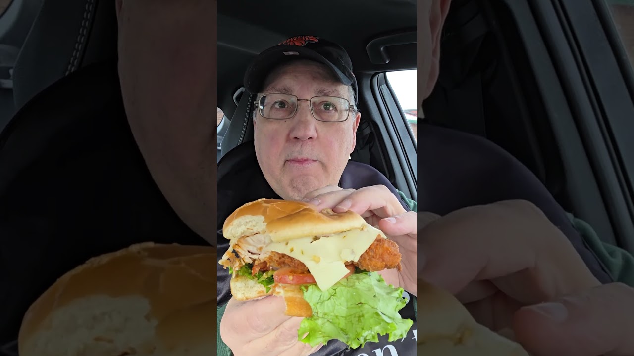 Обзор комплексного обеда Chick-Fil-a Spicy Deluxe Chicken Sandwich, часть 3 