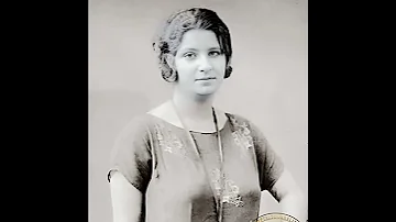 صورة نادرة للفنانة ام كلثوم 
