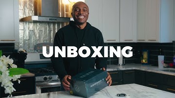 RED Komodo X (Z Mount Unboxing)