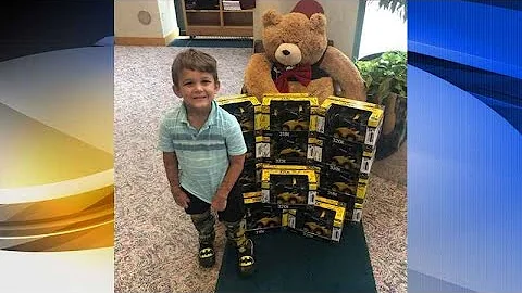 Young amputee, family give back by sharing gifts with hospital patients