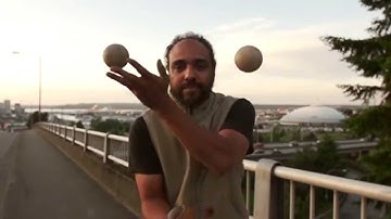 Jeremy Gregory - Slow Motion Juggling - Music = Off Model