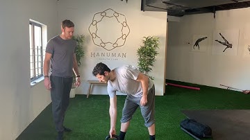 Staggered Stance Kettlebell Row