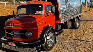 I STARTED POLISHING THE MB 1113 BOX TRUCK