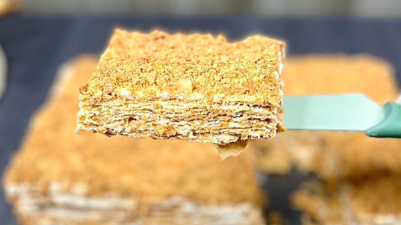 GÜNLƏRLƏ XIRÇILTISI İTMƏYƏN NAPALYON TORTU RESEPTİ