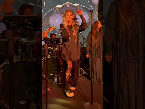 Видео: ⚡️ Линда - Марихуана ⚡️ 19.04.2024 | Москва | MODUS #линда #концерт #live #2024