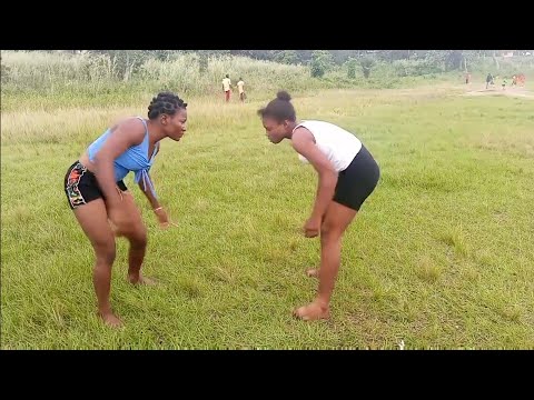 Download Strong African girls wrestling |
