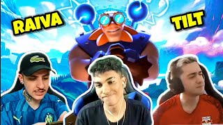 YOUTUBERS PASSANDO RAIVA CONTRA O GIGANTE ELÉTRICO NO CLASH ROYALE.