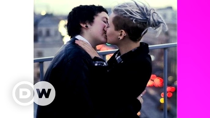 Оргазмға дейін еркек пенисасының онлайн порно видеосын қараңыз