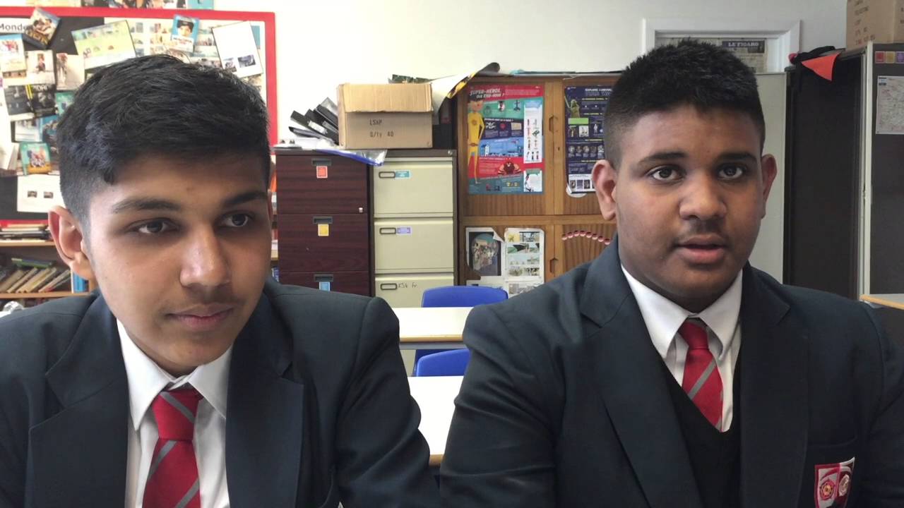 The differences between UK and Italian schools