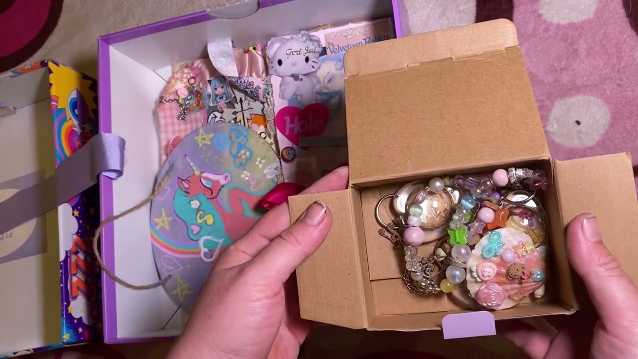 Vlog / Clean and Yard Sale / random