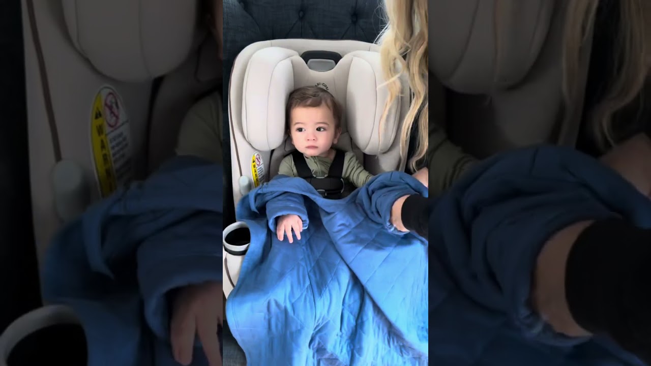 Confessions of a Blanket Addict: More Blankets ≠ More Warmth… I Was WRONG! 😩