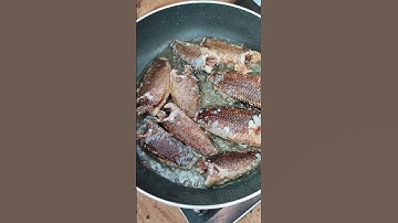 Cá rô phi chiên giòn, rau muống xào tỏi – Đậm đà, giòn thơm, chấm nước mắm tỏi ớt càng ngon! 🐟🥬🔥