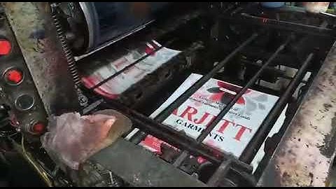 Two colors non woven d cut bag printing