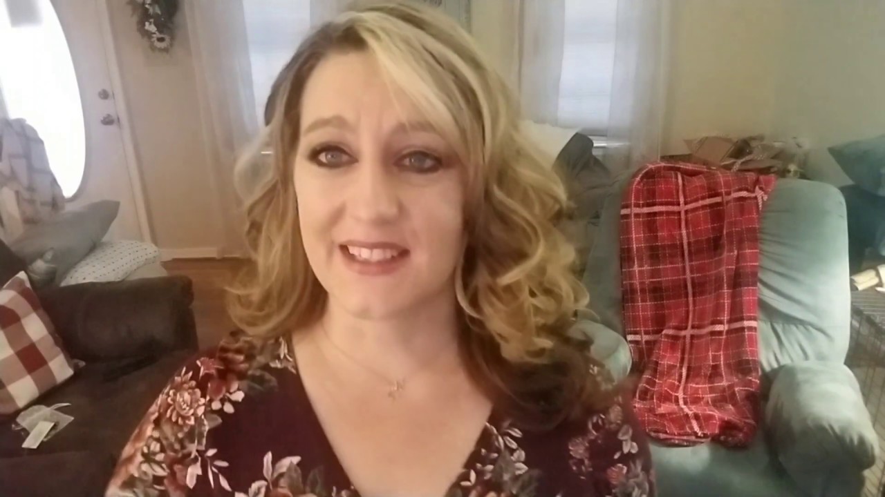 Natalie Attired unboxing and tryon fashion clothing box