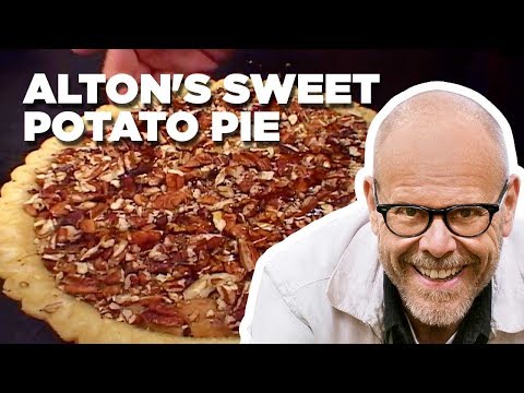 alton-brown-makes-sweet-potato-pie-|-food-network