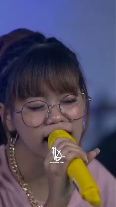 video status wa rela ku mengalah(Esa Risty)