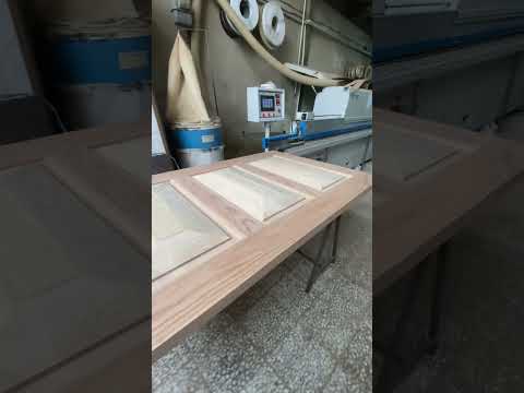 چوب بلوط يا گردو مسئله اينجاست درب تمام چوب جاي خاليو پر كن