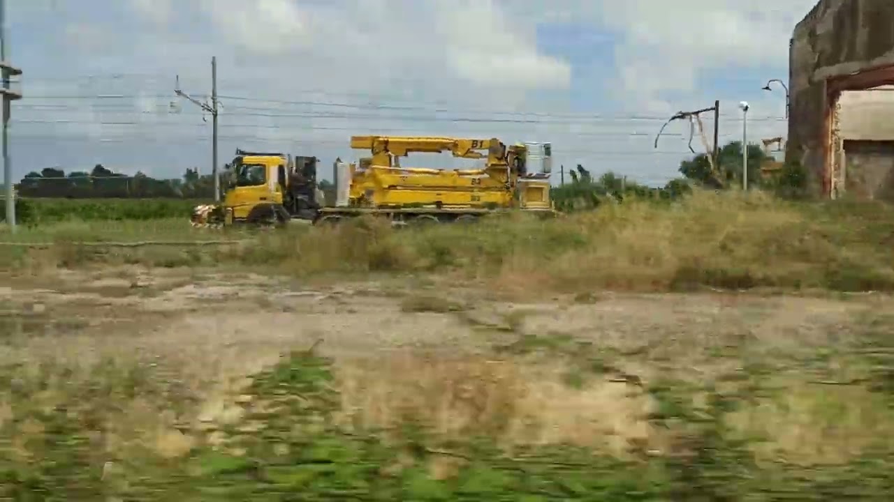 Mezzi di RFI alla stazione di Scanzano J. Montalbano J.