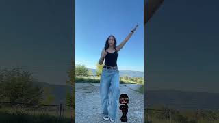 Download Lagu KEEP UP MP3