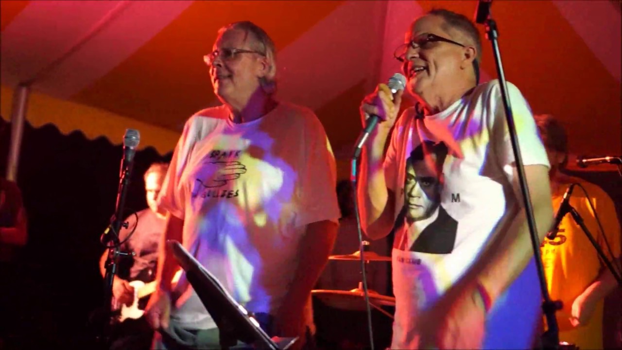 COO COO ROCKIN TIME @ Shakemore 07.22.2017