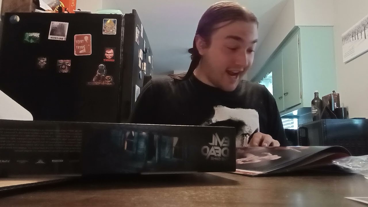 Unboxing Evil Dead The Games Collectors Edition