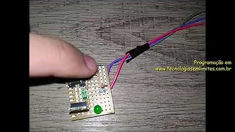 Como piscar um led com pic