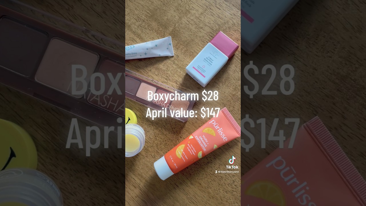 April Boxycharm 💫 