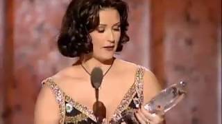Barefoot Actress Accepts Award