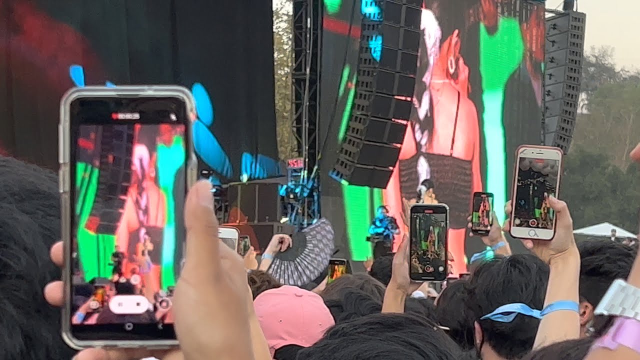 Bibi - Weekend (Live @ HITC LA)