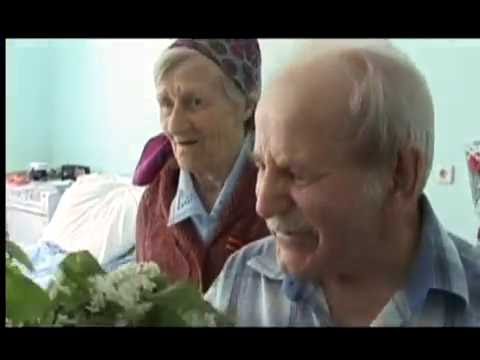 2010 г. Вручаю ключи от квартир ветеранам