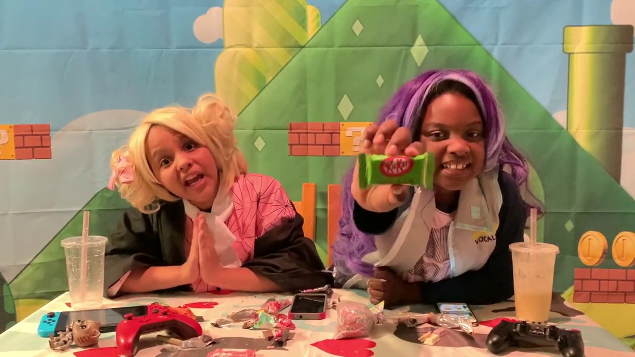 SnackStreet Cousins - Episode 7 - Japanese Kit Kats Mukbang