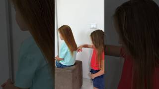 Erika Taglia I Capelli Di Vanessa Troppo Corti