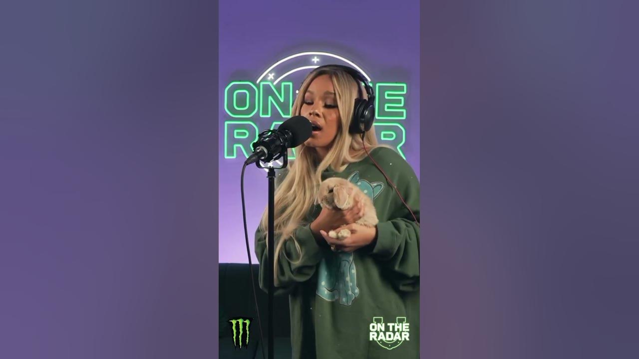 @OnTheRadarRadio  live performance of Silverado #tanneradell #silverado #ontheradarradio
