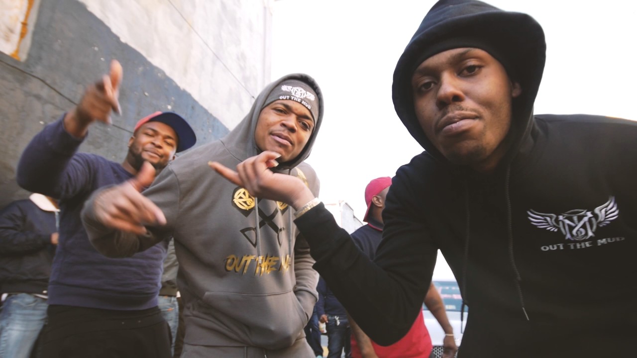 Watch Young Moose - Bad and Boujee GMix (Feat. DumbWay Dip) on YouTube Watch Young Moose - Bad and Boujee GMix (Feat. DumbWay Dip) on YouTube