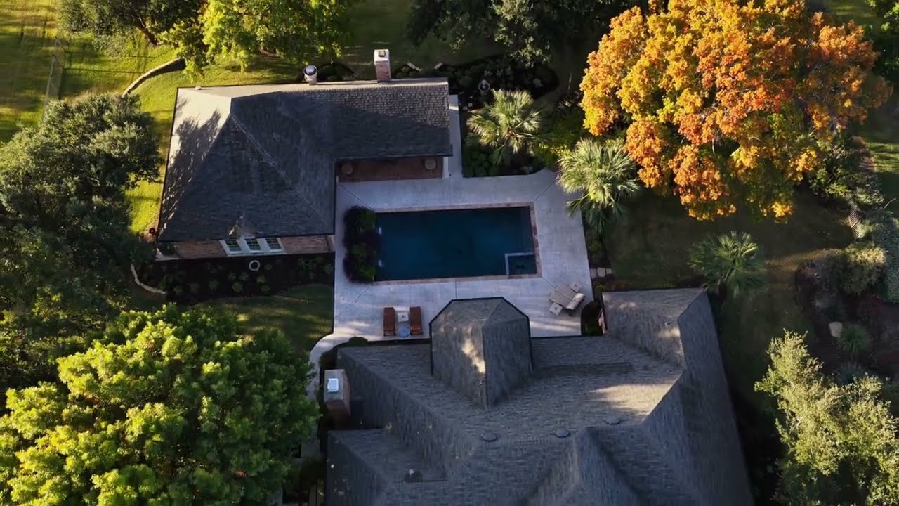 Inside a Luxury San Saba Texas Estate | 10-Acre in Town