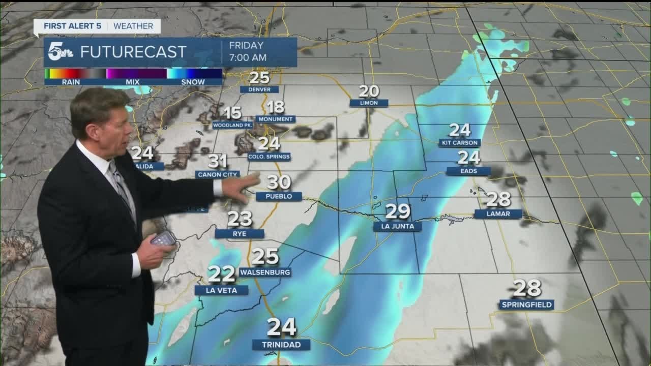 Spotty morning snow showers on Friday - YouTube