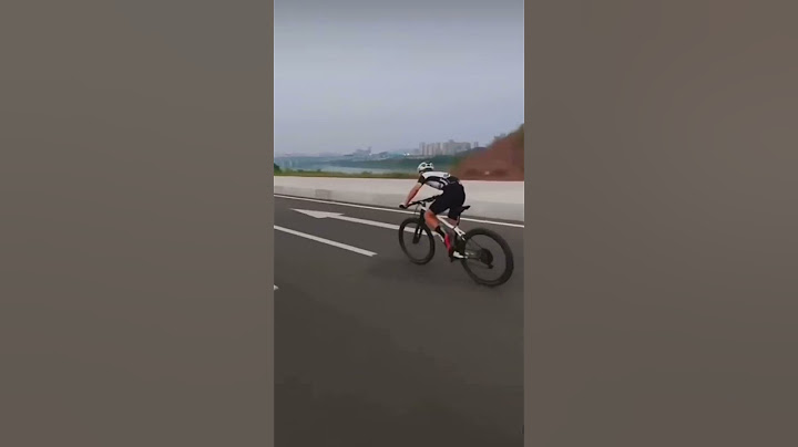 MTB  is faster than road bike 🔋🔌💥#shorts #cycling #power #sprint