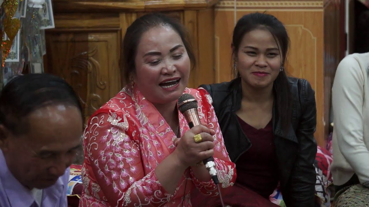 Lum 10 ຂັບ ລຳຊຽງຂວາງ